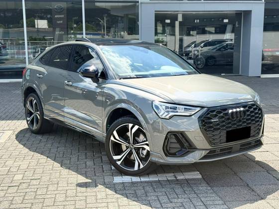 AUDI Q3 2.0 40 TFSI GASOLINA PERFORMANCE BLACK PLUS QUATTRO TIPTRONIC AUDI Q3 2.0 40 TFSI GASOLINA PERFORMANCE BLACK PLUS QUATTRO TIPTRONIC